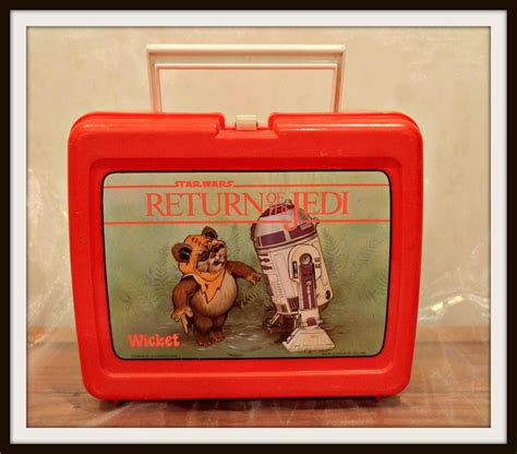 wicket the ewok metal lunch box|Return of the Jedi .